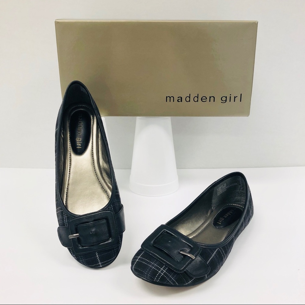 Madden Girl Black Plaid Flats With Buckle Size 7 M